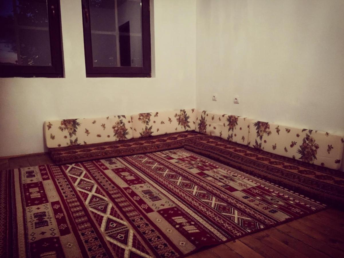 Oda Guesthouse Prizren Bagian luar foto